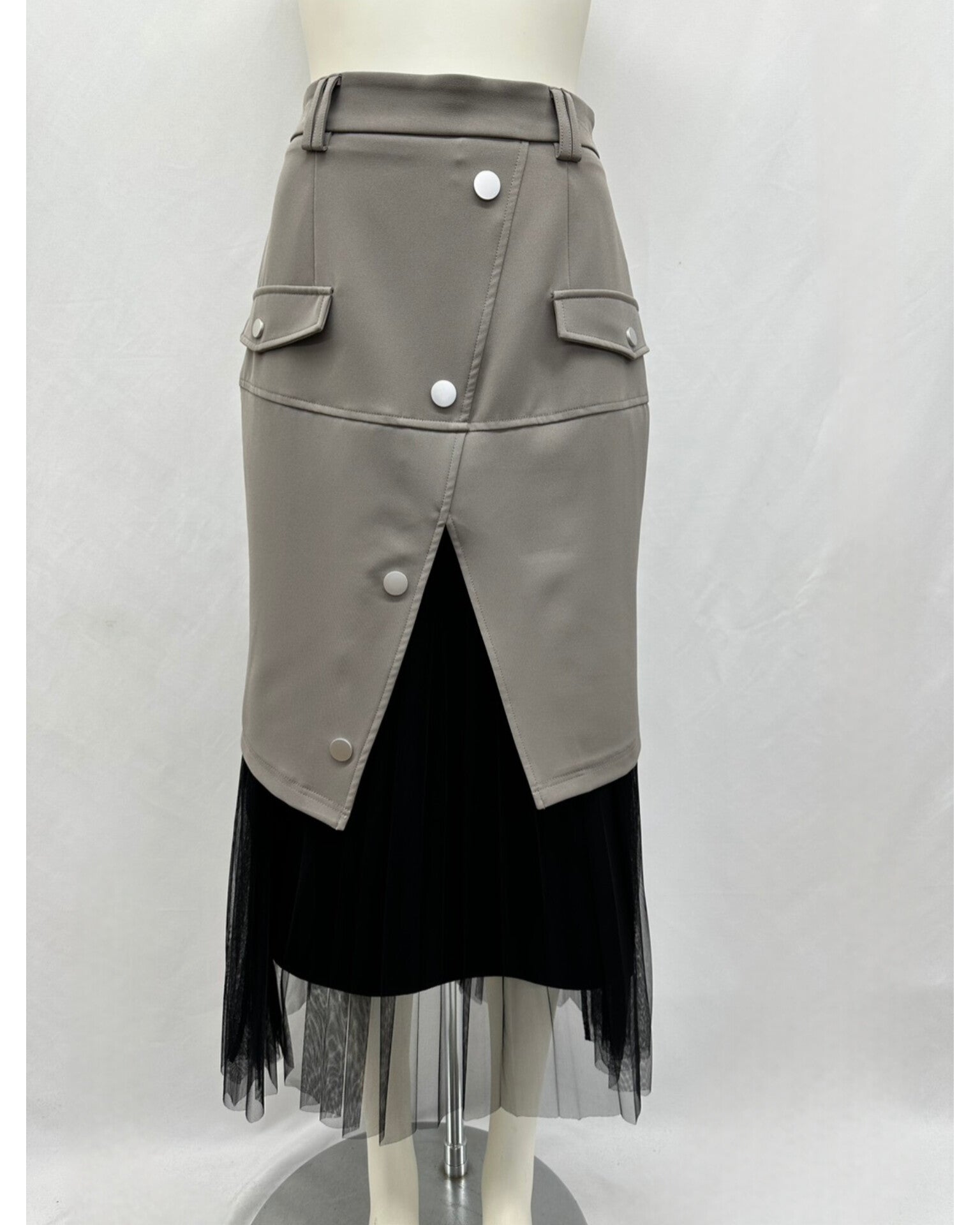 チュールレイヤード フロントスリット スカート