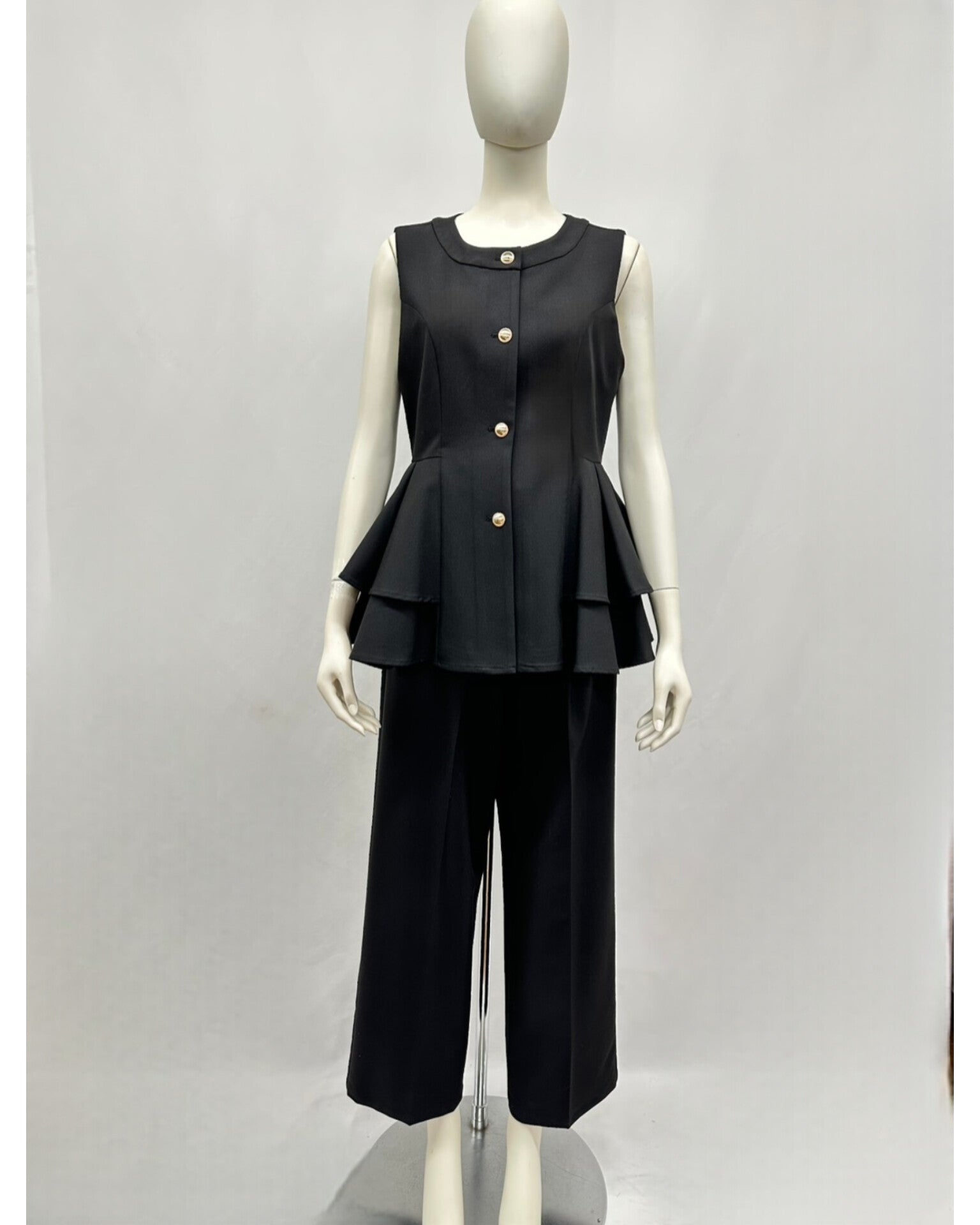 タック ワイドストレートパンツ